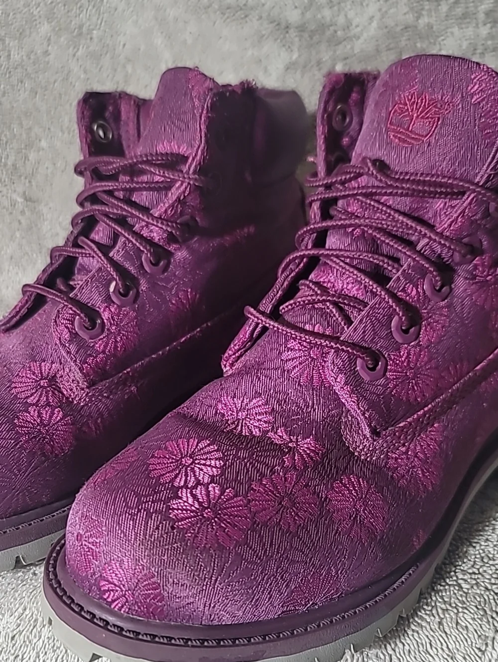 Timberland 6” premium boot, magenta floral jacquard fabric, Special release